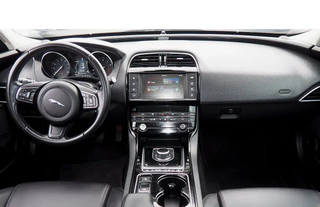Illustration for article titled NP or CP: Jaguar XE